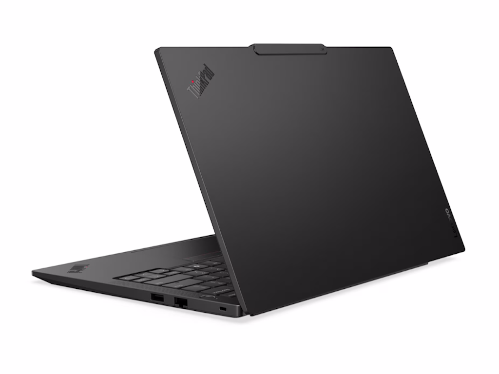 ThinkPad E14 G7 bočna strana