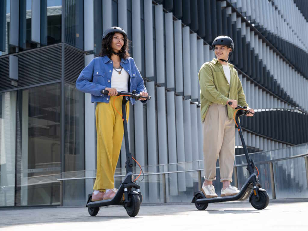 Elektricni trotinet SEGWAY NINEBOT E2 E II
