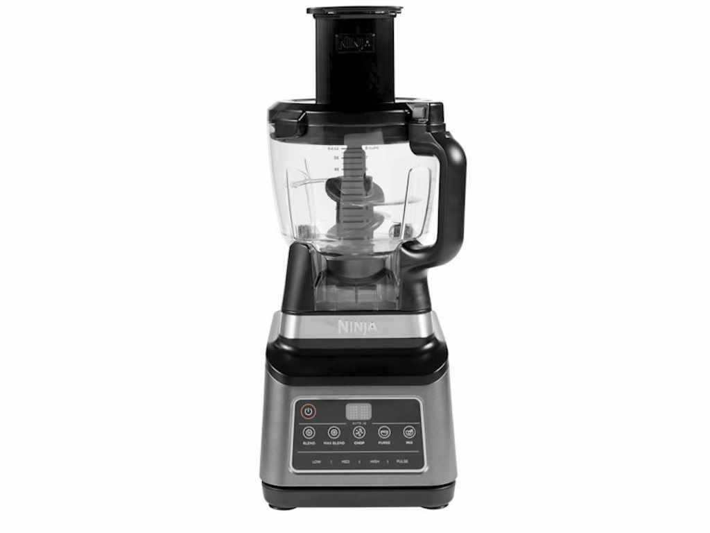 Ninja procesor za hranu3u1 uredjaj, snaga 1200W, tezina 4.34kg, kapacitet 2.1L i 1.8L.