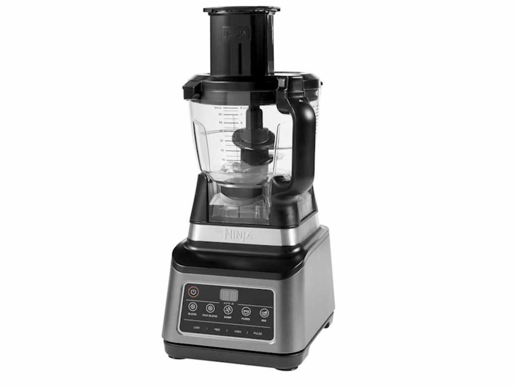 Ninja procesor za hranu3u1 uredjaj, snaga 1200W, tezina 4.34kg, kapacitet 2.1L i 1.8L.