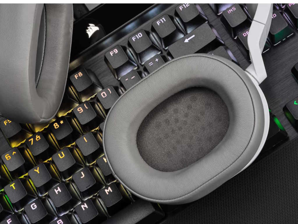 Corsair SLUŠALICE  HS55 STEREO ŽICNE/CA-9011261-EU/gaming/bela