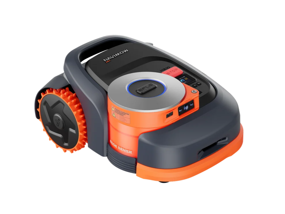 Segway Navimow H206E Robot Kosilica, 600m2, EFLS Tri-fusion (LiDAR + NRTK + Vision), 140 RGB Camera