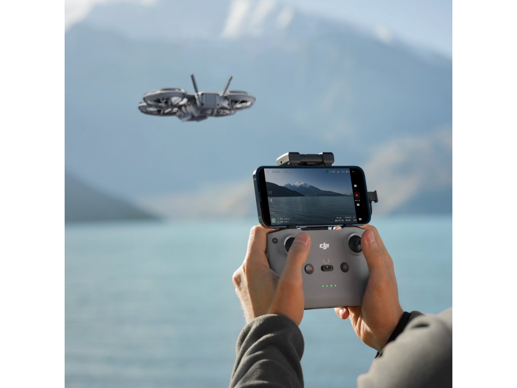 DJI NEO 2 Fly More Combo, 4K/60fps, 2.7K vertical video, 12 MP CMOS, ActiveTrack, 49GB storage,151 g